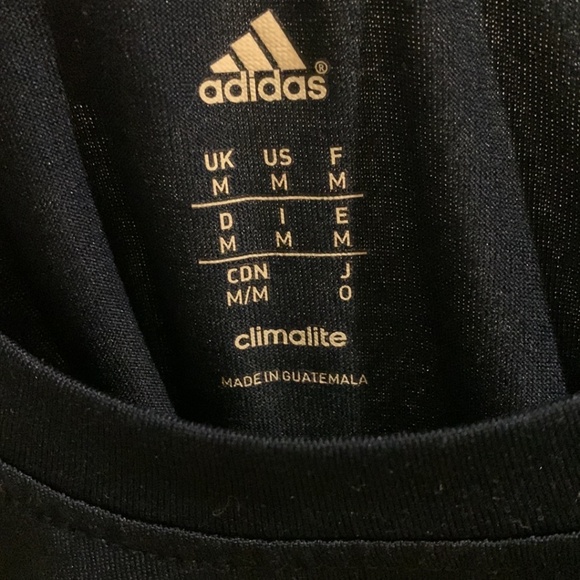 Adidas Michigan Basketball T-Shirt, Men's Size M, Wicking Climalite Fabric - Picture 3 of 4